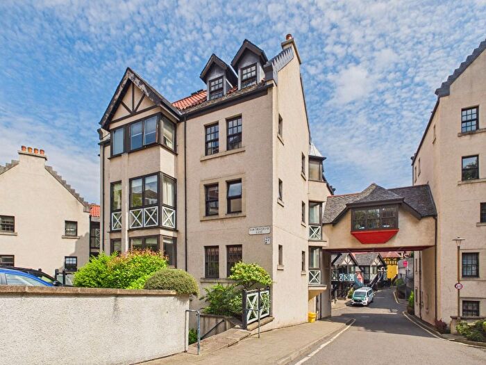 4 Bedroom Flat To Rent In Hawthornbank Lane, Dean Village, Edinburgh, EH4