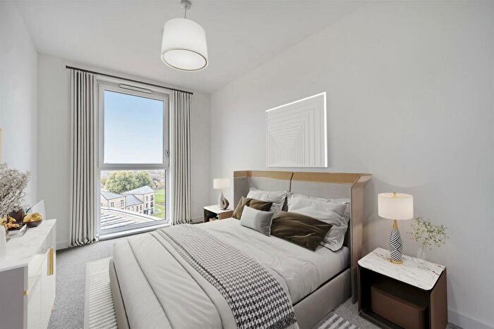 2 Bedroom Apartment To Rent In Belgrave Village, Birmingham, B12