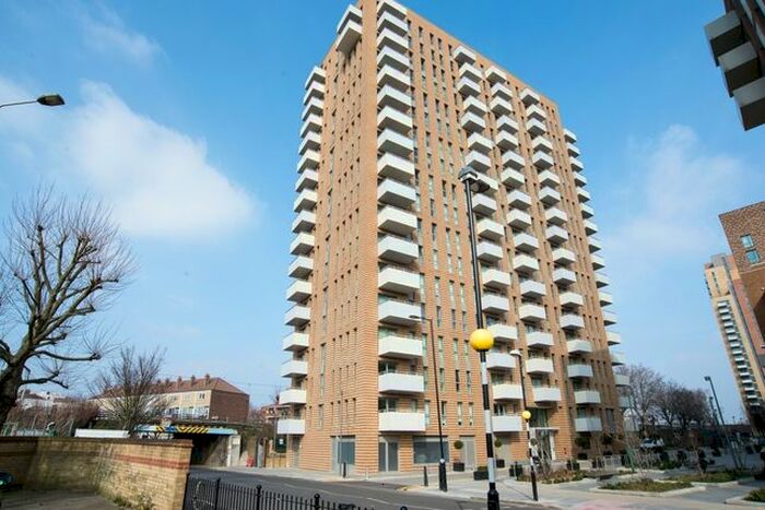 Studio To Rent In Ivy Point, No The Avenue, Hannaford Walk, Bow, London, E3