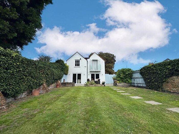 4 Bedroom Semi-Detached House For Sale In Character Property - Overlooking The Green, HP10