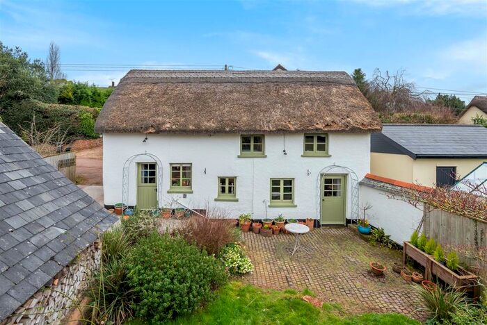 3 Bedroom Detached House For Sale In Colebrooke, Crediton, EX17