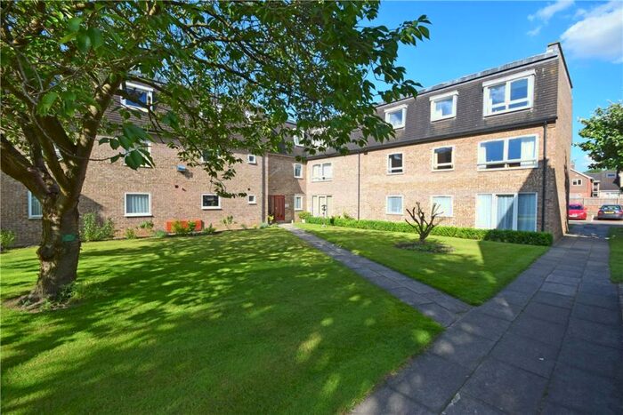 2 Bedroom Apartment To Rent In Ventress Farm Court, Cambridge, CB1