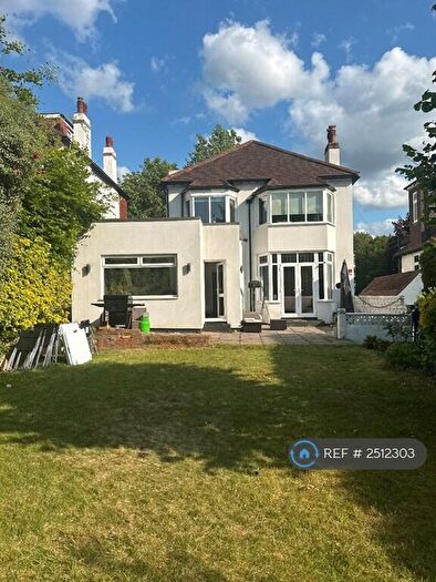 4 Bedroom Detached House To Rent In Burcott Road, Purley, CR8