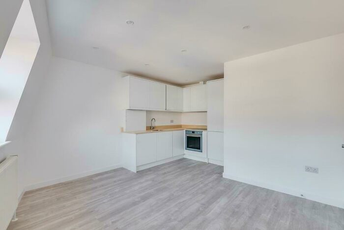 1 Bedroom Flat To Rent In Fortune Green Road, West Hampstead, NW6