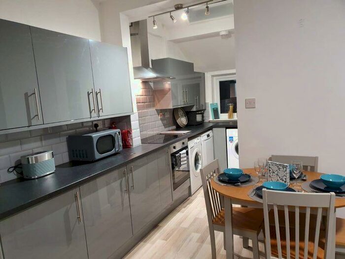 1 Bedroom Terraced House To Rent In Hastings Road, Bolton, BL1