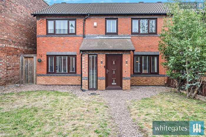 4 Bedroom Semi Detached House For Sale In Joseph Gardner Way, Bootle, Merseyside, L20