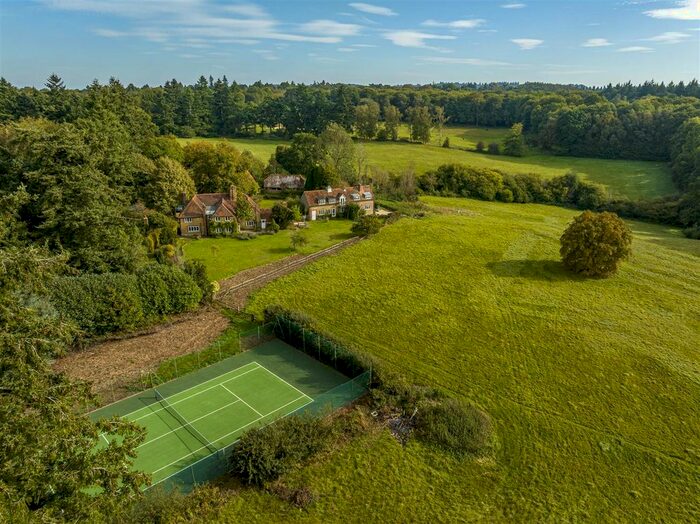 5 Bedroom Detached House For Sale In South Munstead Lane, Godalming, GU8