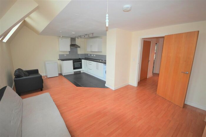 3 Bedroom Flat To Rent In Osborne House, Friar Lane, Leicester, LE1
