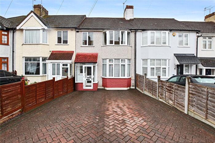 3 Bedroom Terraced House For Sale In Grove Road, Bexleyheath, DA7