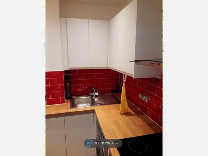 2 Bedroom Flat To Rent In Fonthill Road, London Finsbury Park, N4