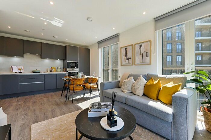 1 Bedroom Flat To Rent In Wolff House, Ridgeway Views, London, NW7