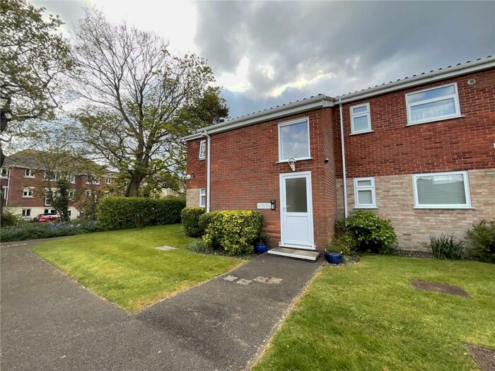 2 Bedroom Apartment To Rent In The Lawns, Waterford Road, Highcliffe, Christchurch, BH23