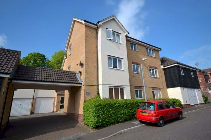 2 Bedroom Apartment To Rent In Harris Green, Great Dunmow, CM6