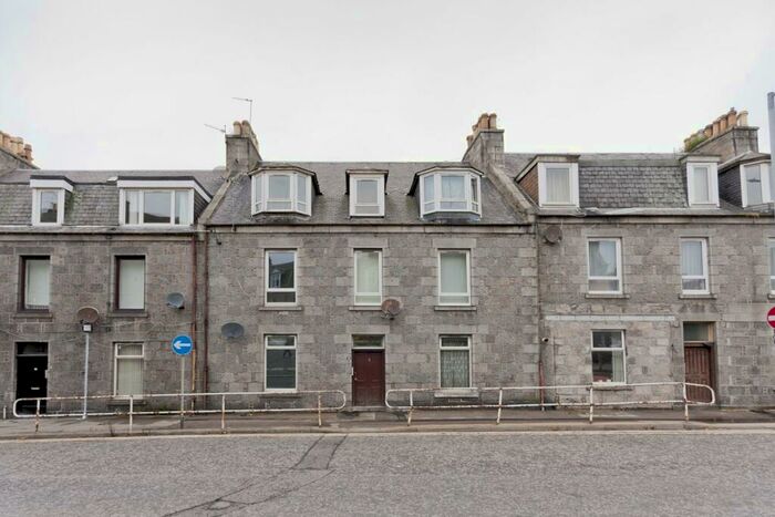 1 Bedroom Flat To Rent In Craig Place, Torry, Aberdeen, AB11