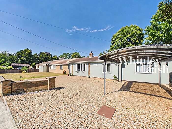 4 Bedroom Bungalow For Sale In Thelnetham Road, Hopton, Diss, IP22