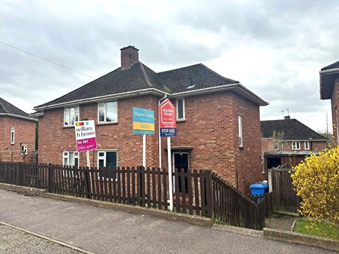 6 Bedroom Semi Detached House For Sale In Robson Road, Norwich, Norfolk, NR5