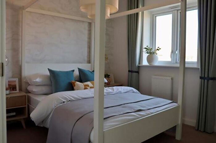 2 Bedroom Flat For Sale In Blackthorn Row, Bishops Stortford, CM23