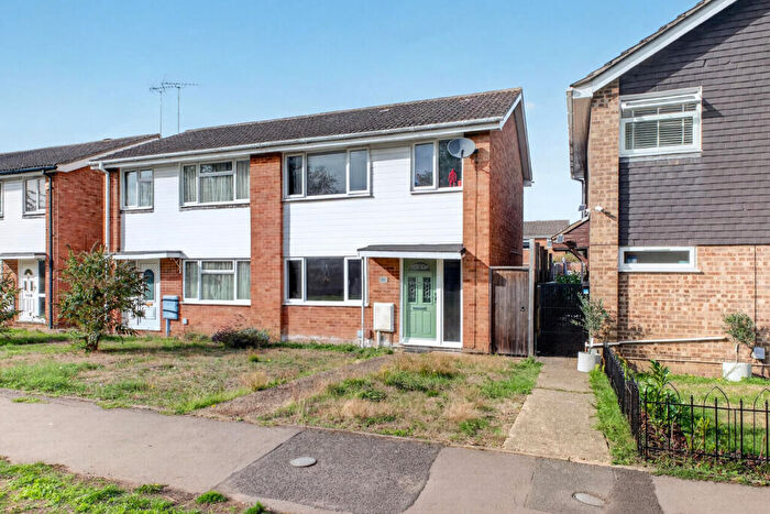 3 Bedroom House For Sale In Pegasus Road, Leighton Buzzard, LU7