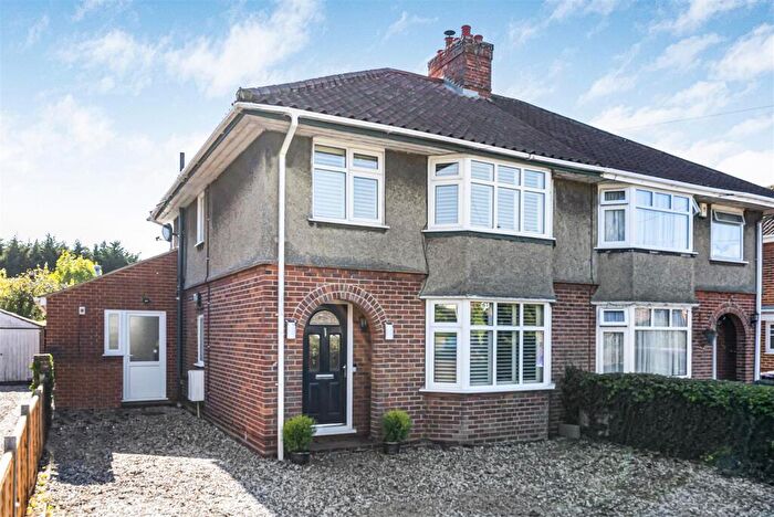 4 Bedroom Semi-Detached House For Sale In Parsonage Lane, Bishop's Stortford, CM23