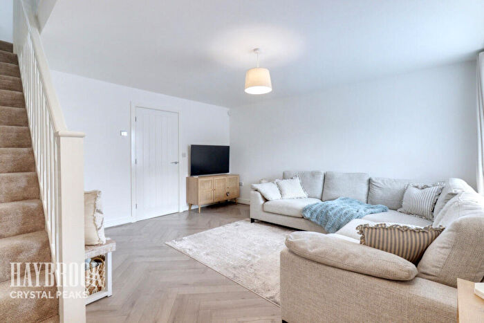 3 Bedroom Semi-Detached House For Sale In Lampman Way, Costhorpe, S81