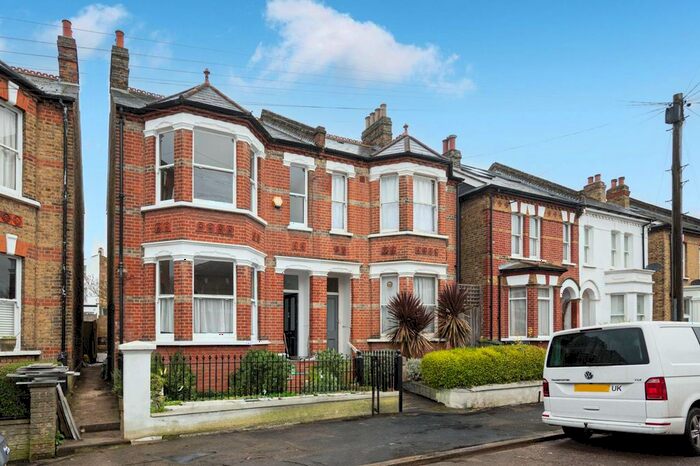 4 Bedroom Property To Rent In Selsdon Road, West Norwood, London, SE27