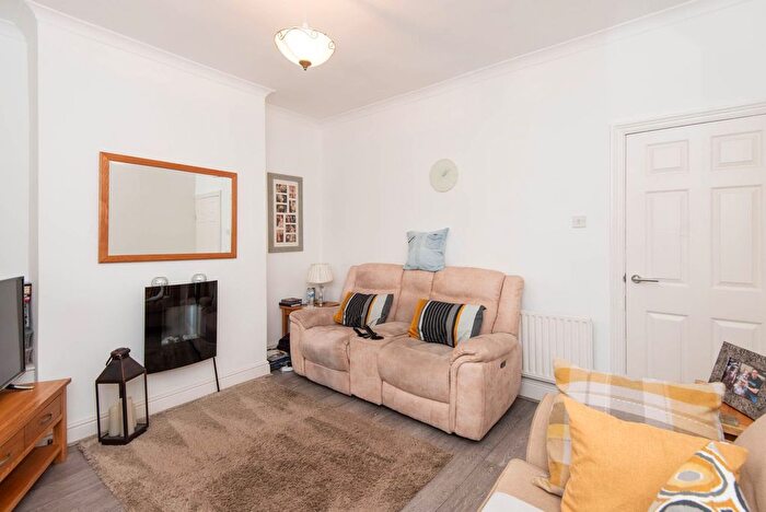 2 Bedroom Terraced House For Sale In Eyre Street East, Chesterfield, S41