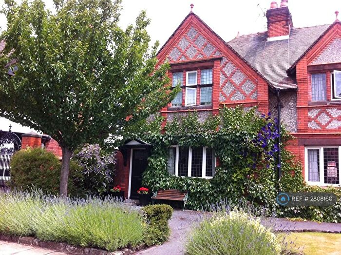 2 Bedroom Semi-Detached House To Rent In Greendale Road, Wirral, CH62