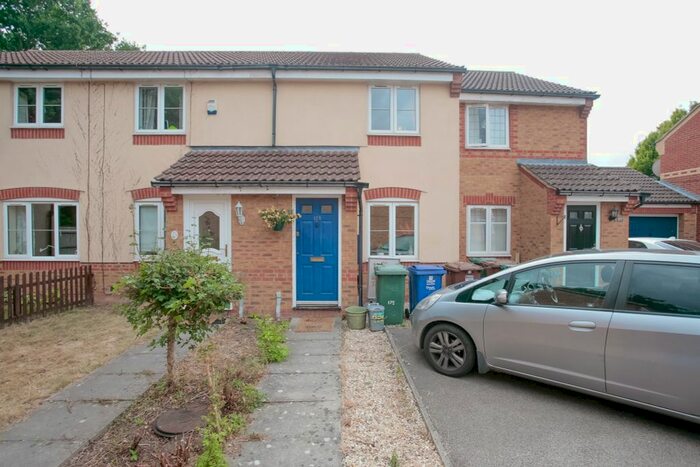 2 Bedroom End Of Terrace House To Rent In Merganser Drive, Bicester, OX26