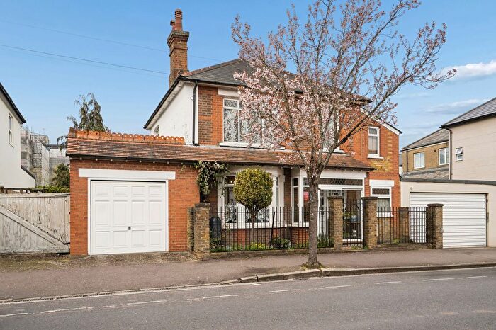 4 Bedroom Detached House For Sale In Albert Road North, Watford, WD17