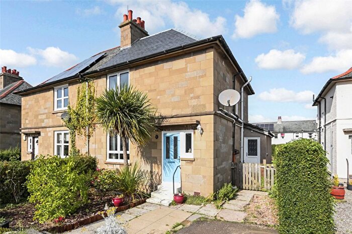 4 Bedroom Semi-Detached House For Sale In Firs Crescent, Bannockburn, Stirling, Stirlingshire, FK7