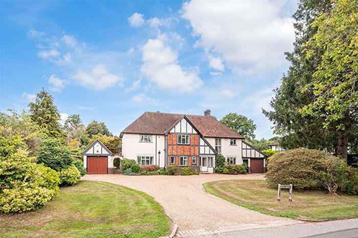 5 Bedroom Detached House For Sale In Sandy Lane, Kingswood, KT20