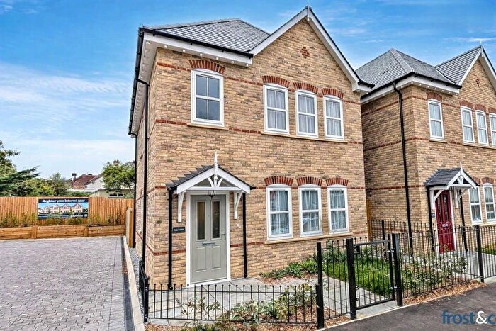 3 Bedroom Detached House For Sale In Chapel Road, Lower Parkstone, Poole, Dorset, BH14
