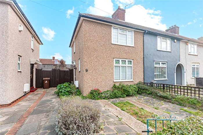 2 Bedroom End Of Terrace House For Sale In Studley Road, Dagenham, RM9
