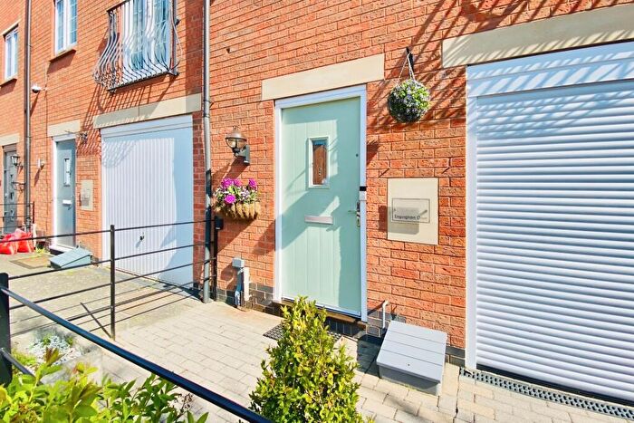 4 Bedroom Town House For Sale In Empingham Drive, Syston, LE7