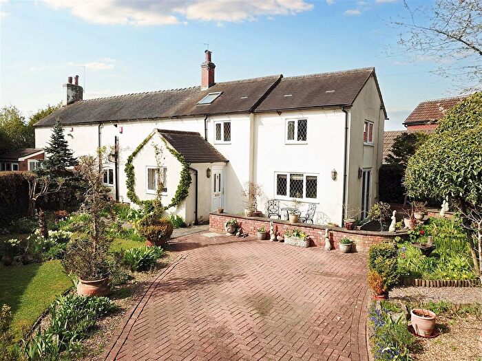 2 Bedroom Cottage For Sale In Pool Cottages, Burston, ST18