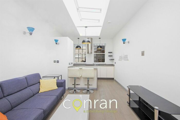 1 Bedroom Flat To Rent In Turnpin Lane, Greenwich, SE10