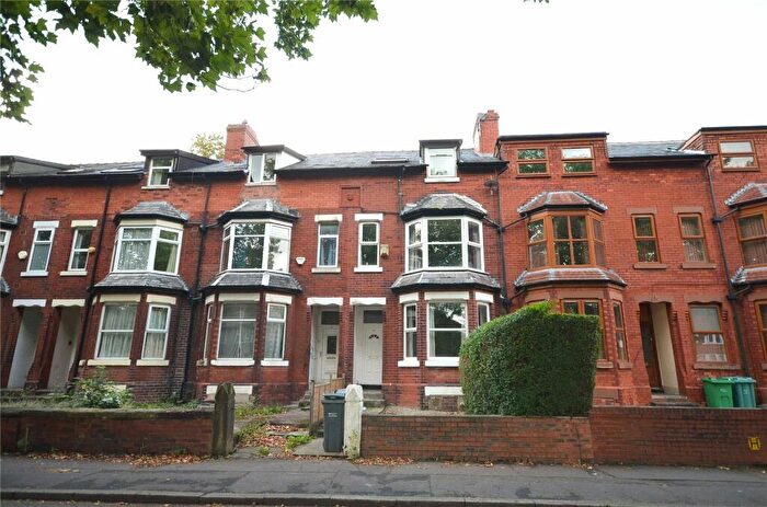 8 Bedroom Terraced House To Rent In Mauldeth Road, Withington, Manchester, Manchester, M20