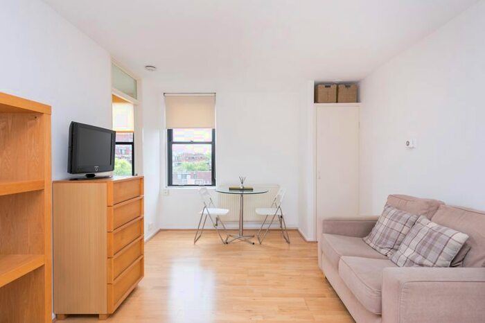 Studio To Rent In Rampayne Street, London, SW1V