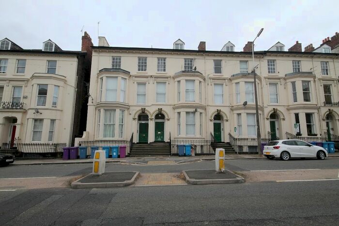 2 Bedroom Flat To Rent In Belvidere Road, Princes Park, Liverpool, L8