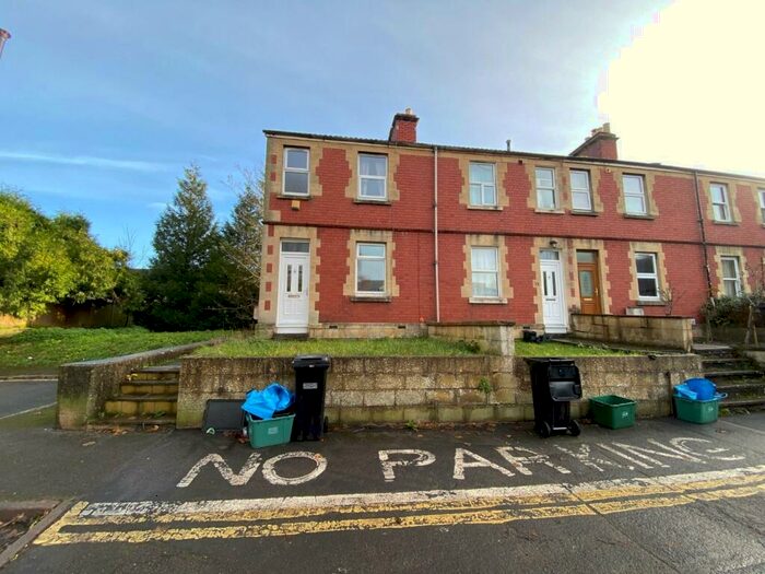 2 Bedroom House To Rent In Spring Gardens Road, BA2