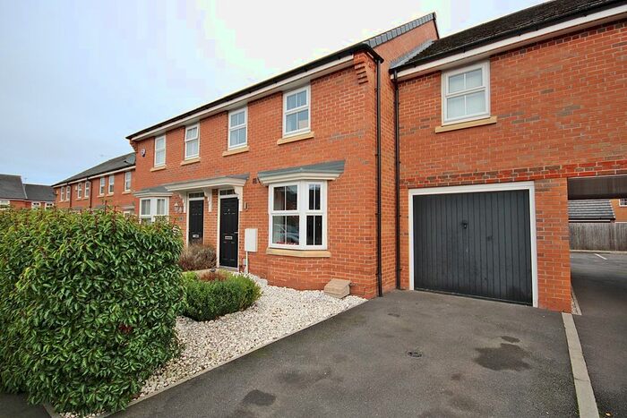 3 Bedroom Semi-Detached House To Rent In Palmdale Gardens, Great Sankey, Warrington WA5