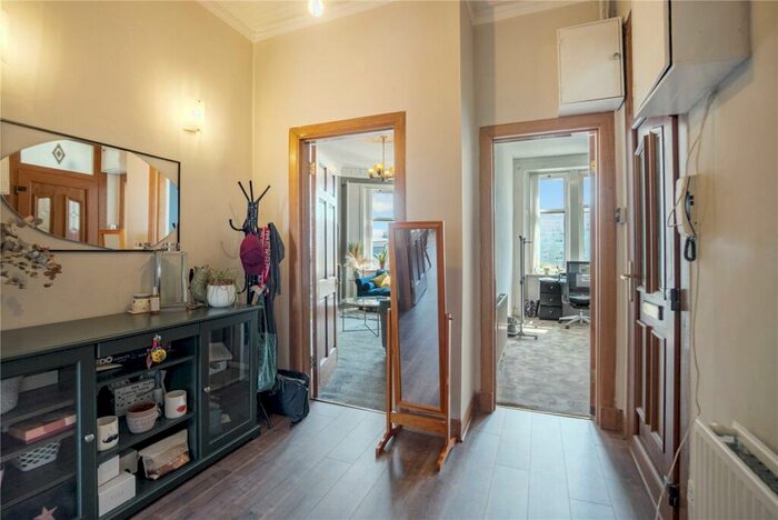 2 Bedroom Flat For Sale In Denbrae Street, Tollcross, Glasgow, G32