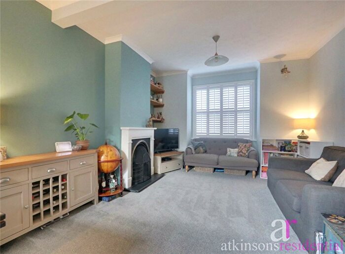 3 Bedroom Terraced House For Sale In Burlington Road, Enfield, Middlesex, EN2
