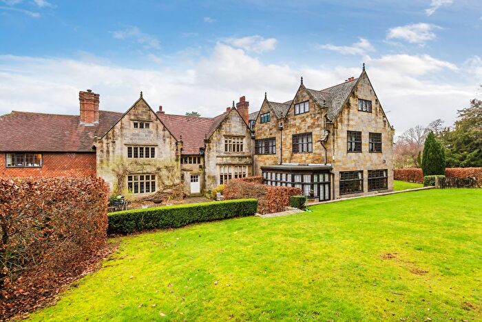 5 Bedroom Country House For Sale In Ref: Ad - Selsfield Road, West Hoathly, RH19