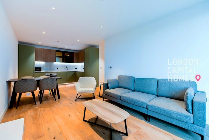 2 Bedroom Flat To Rent In Randolph Road, Southall, UB1