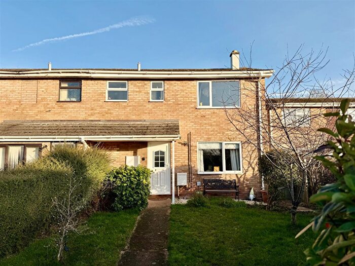 3 Bedroom End Terrace House For Sale In Withies Close, Withington, Hereford, HR1