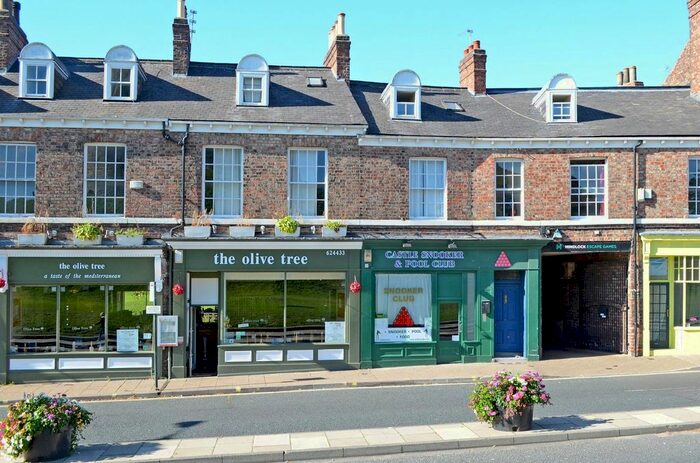 2 Bedroom Flat To Rent In Tower Street, York, YO1