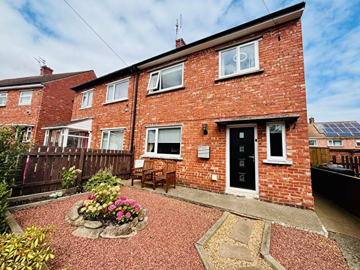 3 Bedroom Semi-Detached House For Sale In Waverley Avenue, Bedlington, Northumberland, NE22