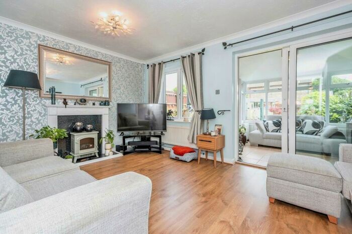 3 Bedroom House For Sale In Estuary Cottages, Princess Margaret Road, East Tilbury, Tilbury, RM18