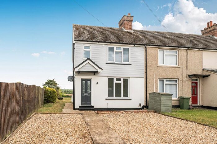 3 Bedroom Terraced House For Sale In Clophill Road, Maulden, MK45